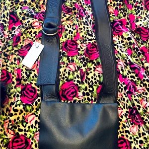 Like new Molly G crossbody! No tags anymore.
